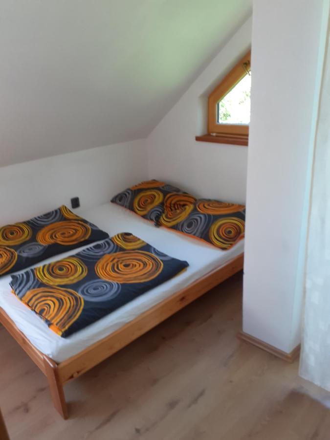 Kypruv Mlyn Villa Knínice Екстериор снимка
