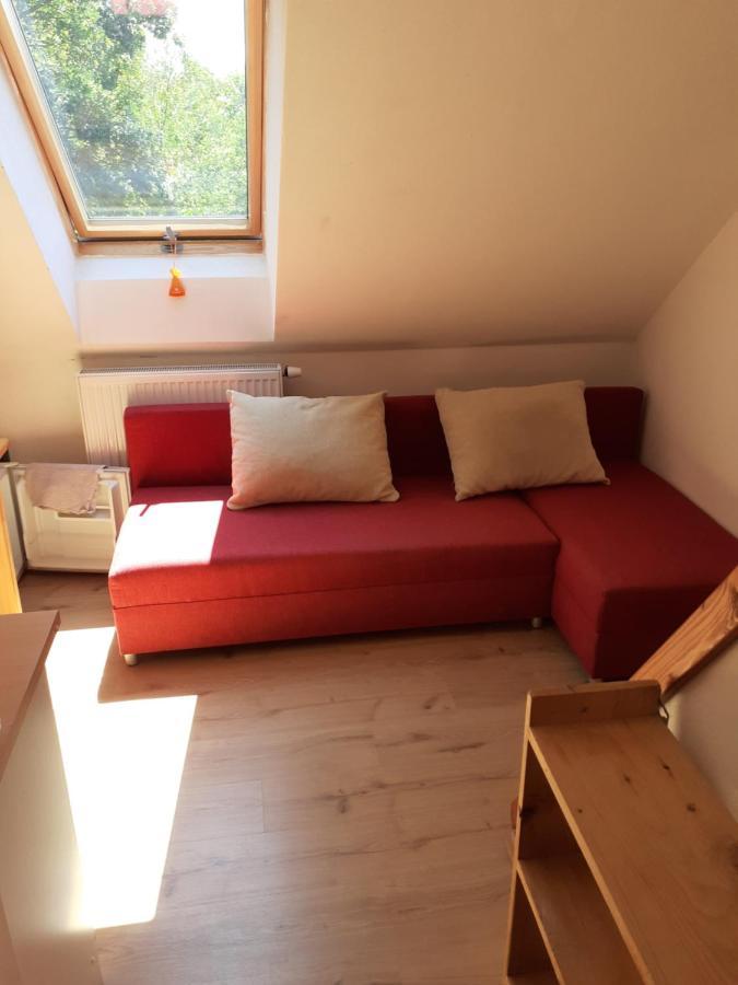 Kypruv Mlyn Villa Knínice Екстериор снимка