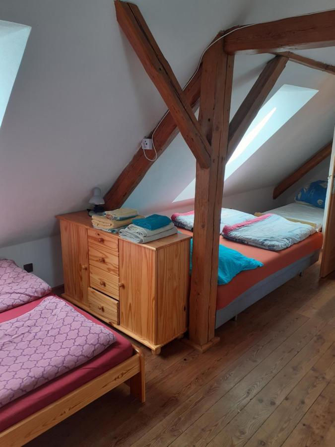 Kypruv Mlyn Villa Knínice Екстериор снимка
