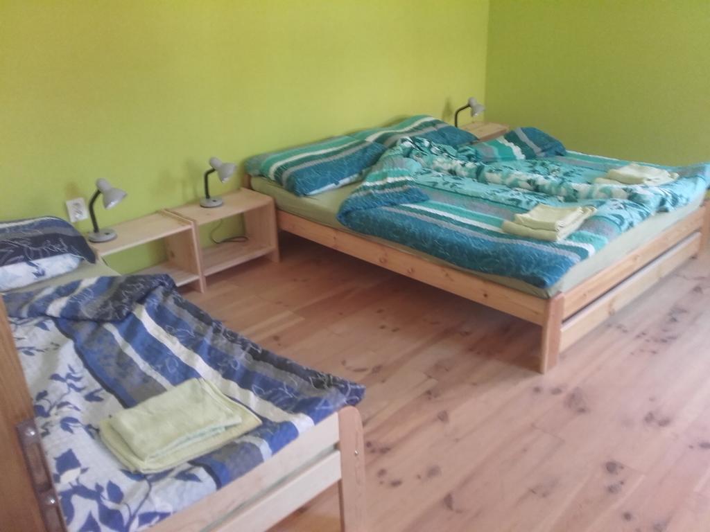 Kypruv Mlyn Villa Knínice Екстериор снимка