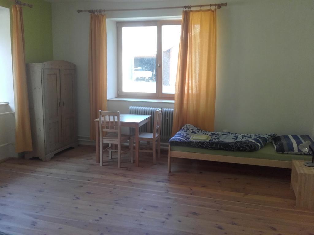 Kypruv Mlyn Villa Knínice Екстериор снимка